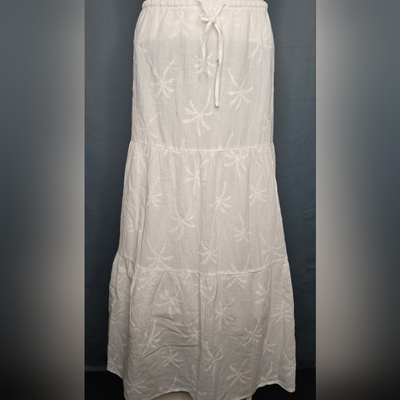 Shade & Shore Dresses & Skirts - Shade & Shore White Embroidered Tiered Maxi Skirt Coastal Beachy NWT Size L